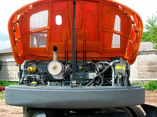 Экскаватор колесный UMG E140W
