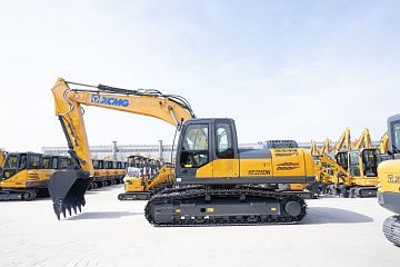 Гусеничный габаритный экскаватор XCMG XE225DN